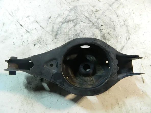 Рычаг поперечный NISSAN TEANA J31 Зад (Контрактный) 101021074