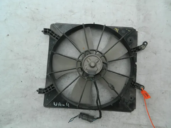 Диффузор радиатора HONDA INSPIRE UA4 (Контрактный) 72367947