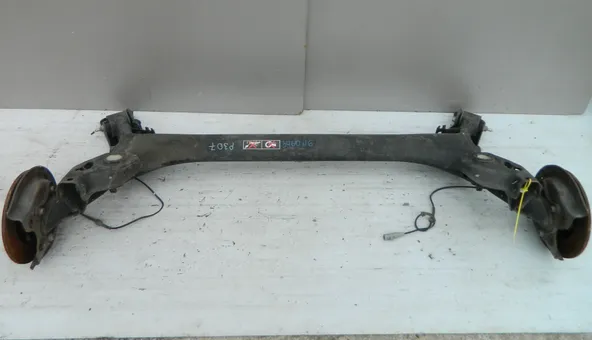 Балка PEUGEOT 307 Зад (Контрактный) 40951509