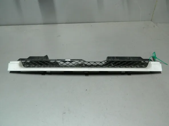 Решетка радиатора HONDA S-MX RH1 (Контрактный) 81540982