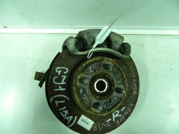 Ступица HONDA AIRWAVE GJ1 Перед Прав (Контрактный) 03344983