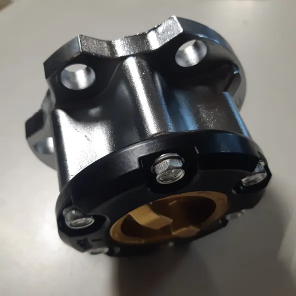 Муфта свободного хода (ХАБ) GENERAL PARTS 4353060130 TOYOTA LAND CRUISER PRADO 7# FZJ100, HDJ105 30