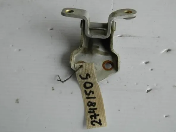 Петля двери MAZDA DEMIO DW5W Перед Лев (Контрактный) 27481505