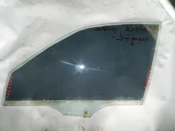 Стекло двери MAZDA CAPELLA Перед. Лев (Контрактный) 1322207