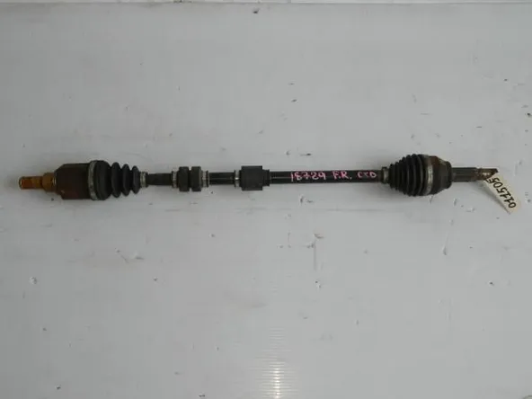 Привод NISSAN JUKE YF15 HR15 Перед Прав (Контрактный) 011505