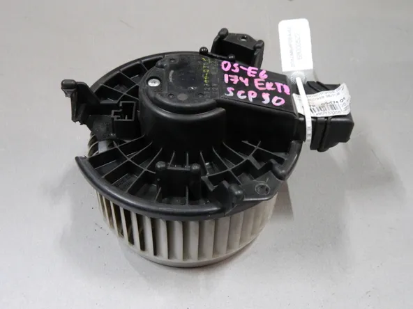 Мотор печки TOYOTA VITZ SCP90 (Контрактный) 68000522