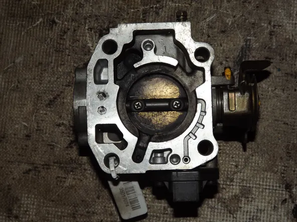 Дроссельная заслонка HONDA LOGO GA3 D13B (Контрактный) 35017074