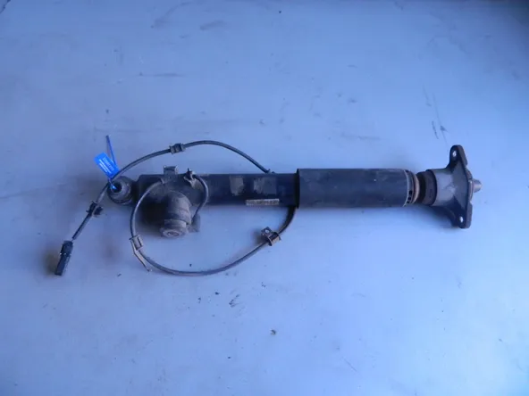 Амортизатор подвески HYUNDAI EQUUS VI 4GDJ Задн Прав (Б/У) 69838622