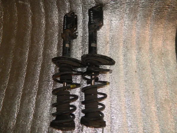 Стойка подвески TOYOTA CAMRY ACV30 Зад (пара) (Контрактный) 32158607