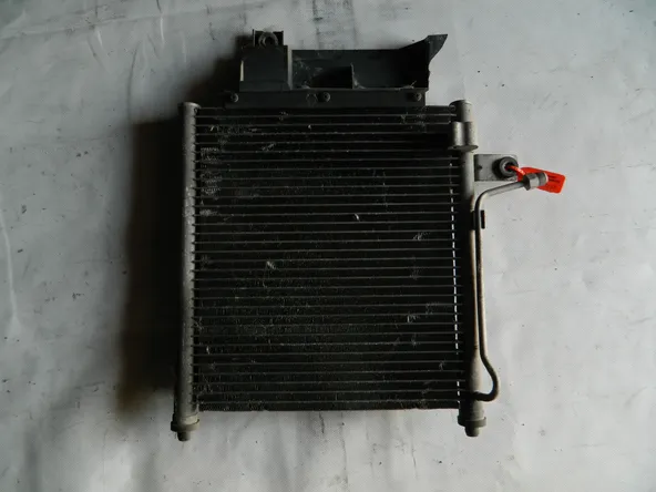 Радиатор кондиционера MAZDA DEMIO DW3W (Контрактный) 72367237