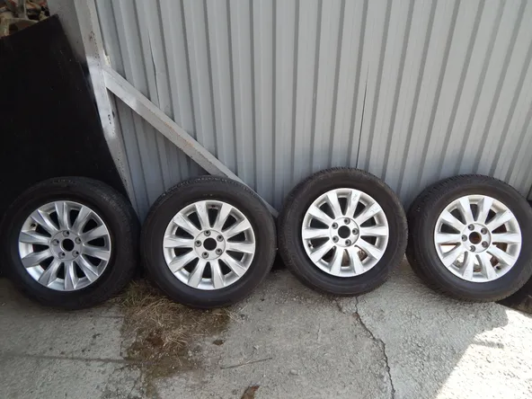 Колеса комплект NISSAN 205/65 R16 ET40 (Контрактный) J327420