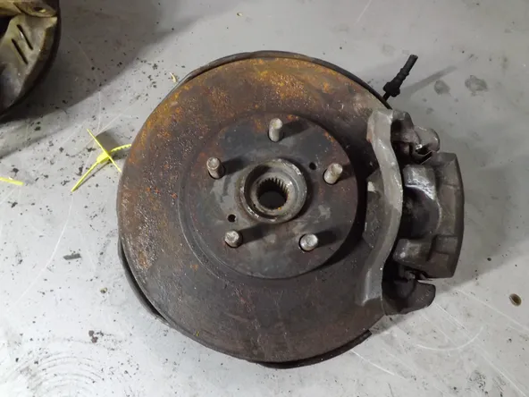 Ступица TOYOTA CELICA ZZT230 Перед Прав (Контрaктный) 94603640