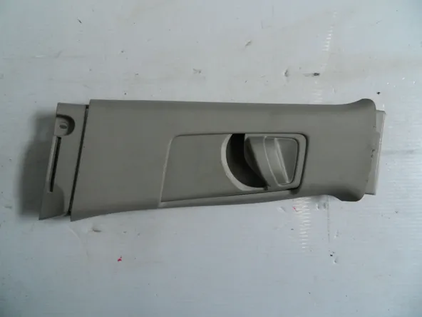 Обшивка стойки TOYOTA CAMRY ACV40 Лев Верх (Контрактный) 4572604 6242033140