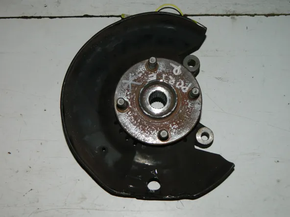 Ступица TOYOTA PORTE NNP10 Перед Прав (Контрактный) 40940917