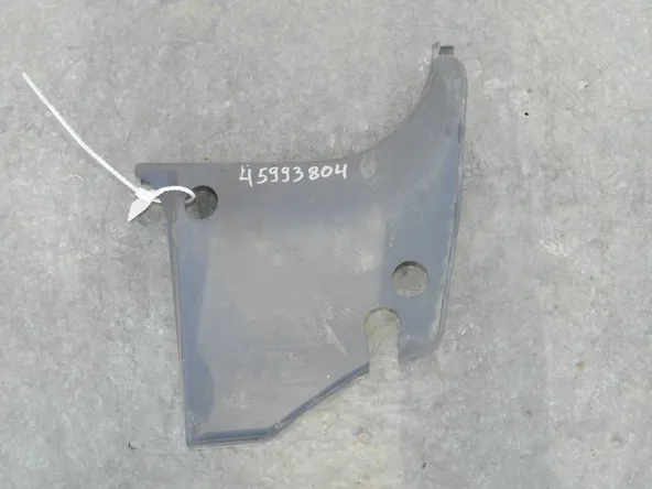 Накладка на порог TOYOTA LAND CRUISER PRADO J90 Перед. Прав (Б/У) 45993804 6210160080