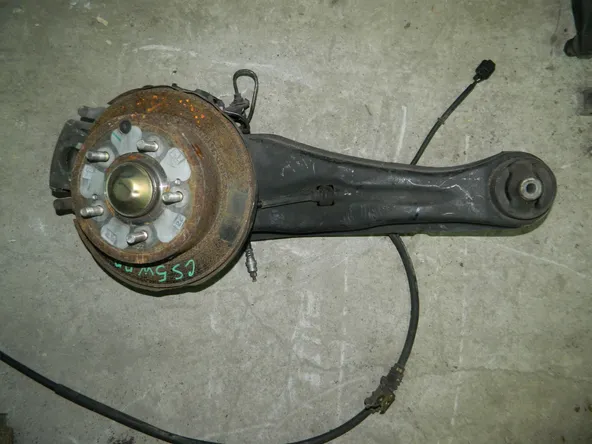 Ступица MITSUBISHI LANCER CEDIA CS5W Зад Прав (Контрактный) 79586421