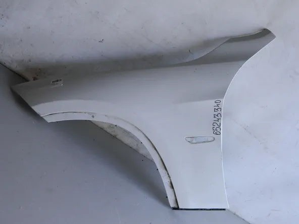 Крыло BMW X1 E84 Перед Лев (Контрактный) 65243340