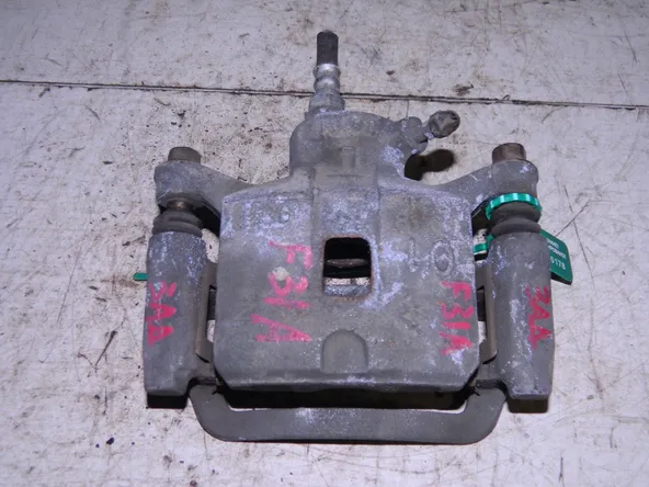 Суппорт MITSUBISHI DIAMANTE F31A Зад Лев (Контрактный) 81540178