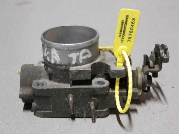 Дроссельная заслонка TOYOTA 4AFE (Контрактный) 79780463