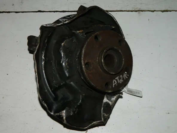 Ступица TOYOTA CORONA AT210 Перед Прав (Контрактный) 45976370