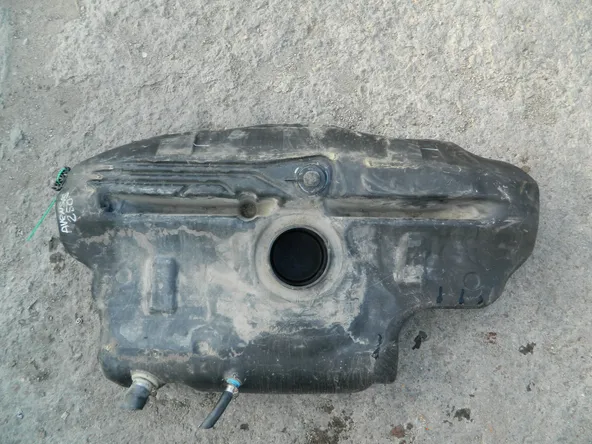 Бак топливный TOYOTA AVENSIS AZT250 (Контрактный) 81531929