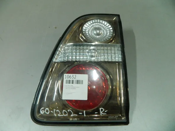 Фонарь TOYOTA LAND CRUISER FZJ100 Зад Прав 601202 (Контрактный) 03344221