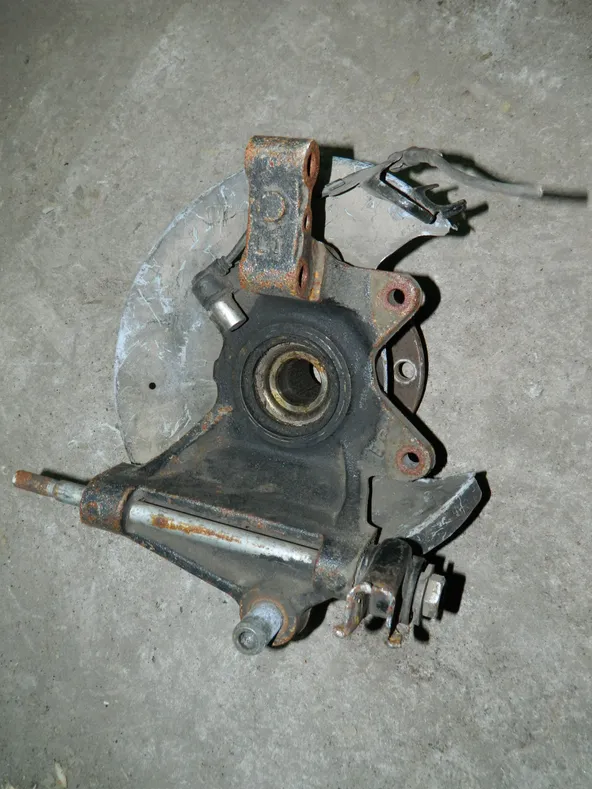 Ступица MAZDA CAPELLA GW8W Зад Лев (Контрактный) 79591025