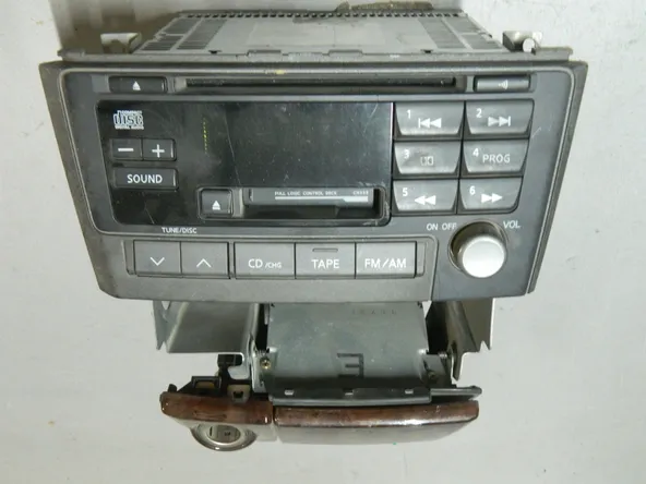 Магнитола NISSAN CEFIRO A33 (Контрактный) 81540339