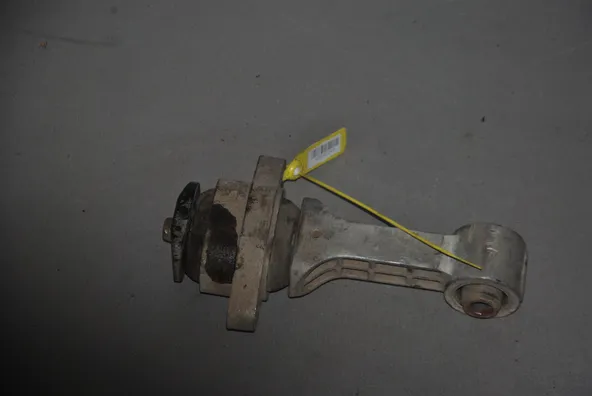 Подушка двигателя KIA RIO QB G4FA Зад (Б/У) 40940244