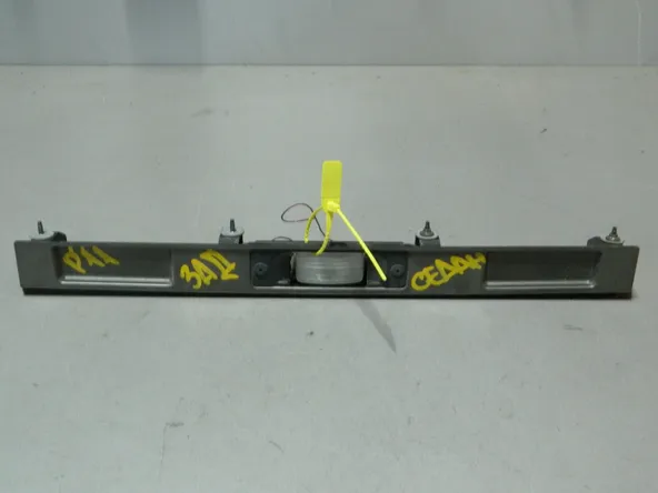 Накладка крышки багажника NISSAN PRIMERA P11 (Контрактный) 79773188