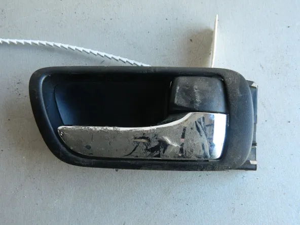 Ручка двери TOYOTA ALLION NZT240 Внут Зад Прав (Контрактный) 45993023 6920533030