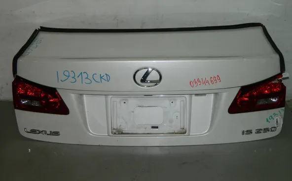 Крышка багажника LEXUS IS250 GSE20 (Контрактный) 03344699