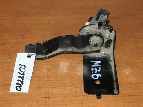 Датчик высоты дорожного просвета MAZDA 6 GH (Контрактный) GS1F5122YA