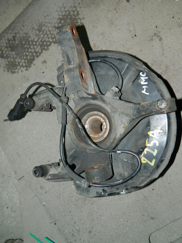 Ступица MITSUBISHI COLT Z25A Перед Прав (Контрактный) 79591188