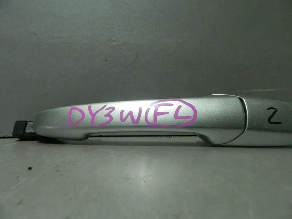 Ручка двери наружная MAZDA DEMIO DY3W Перед Лев (Контрактный) 81539961