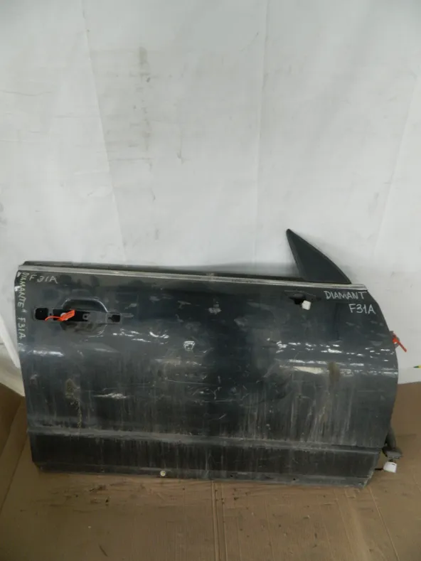 Дверь MITSUBISHI DIAMANTE F31A Перед Прав (Контрактный) 65243053