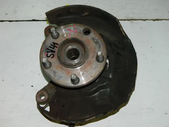 Ступица TOYOTA CAMRY SV41 Перед Лев (Контрактный) 40940850