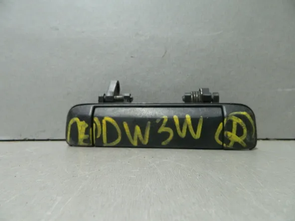 Ручка двери наружная MAZDA DEMIO DW3W Перед Прав (Контрактный) 81539928