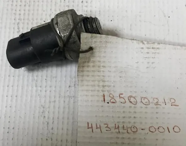 Датчик давления кондиционера TOYOTA SPRINTER CARIB AE114G (Контрактный) 4434400010