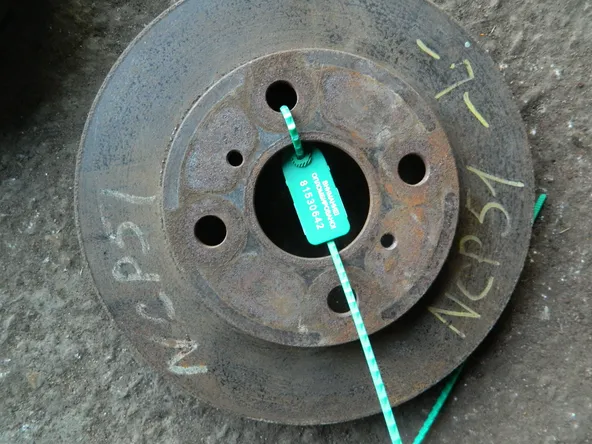 Диск тормозной TOYOTA PROBOX NCP50 Перед (Контрактный) 81530642