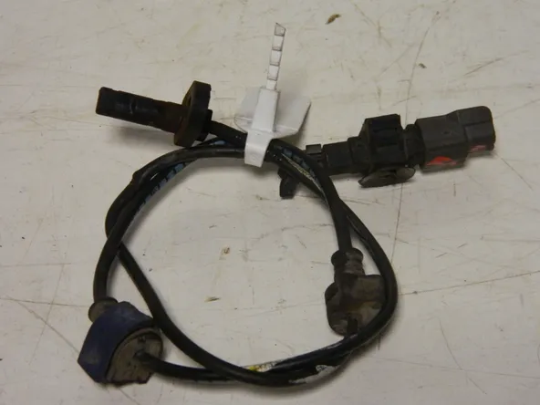 Датчик ABS HONDA CIVIC FD3 Перед Лев (Контрактный) 45990367