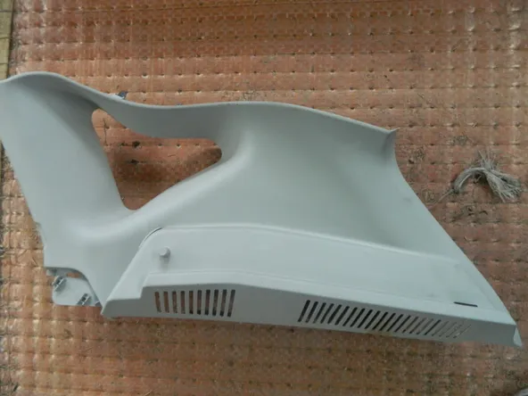 Обшивка багажника NISSAN DUALIS KJ10 Верх Прав (Контрактный) 23537000024