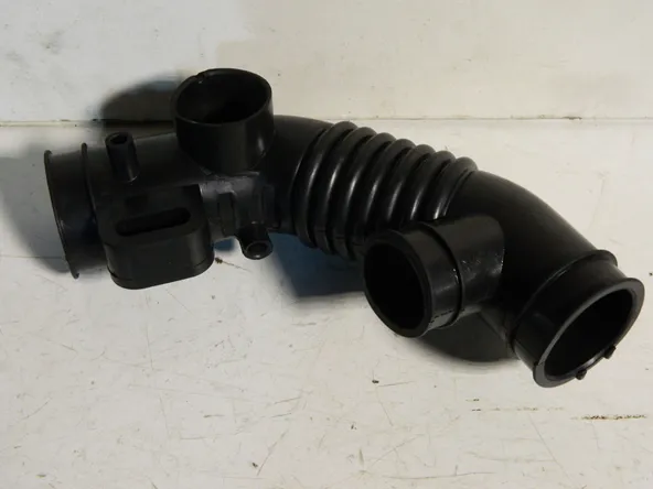 Патрубок воздушного фильтра GENERAL PARTS 1788174670