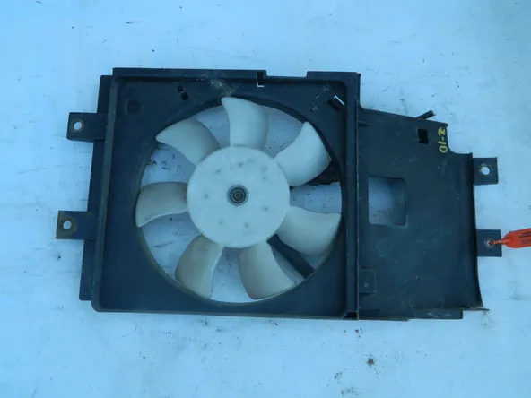 Диффузор радиатора NISSAN CUBE Z10 (Контрактный) 72355285