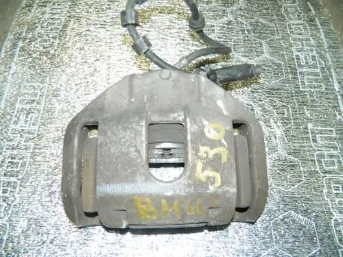 Суппорт BMW 530i E61 Перед Прав15210212 (Контрактный)