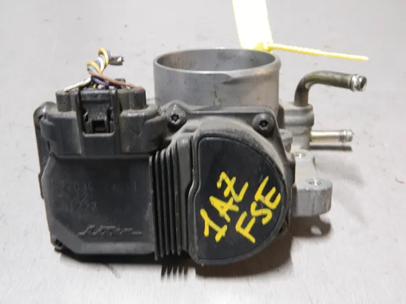 Дроссельная заслонка TOYOTA 1AZFSE (Контрактный) 79780380