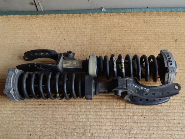 Стойка подвески VOLKSWAGEN TOUAREG 7L7 Перед (ПАРА) (Контрактный) 27774302