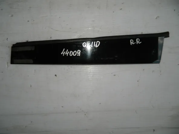 Накладка двери TOYOTA MARK II GX110 Зад Прав (Б/У) 7597722010