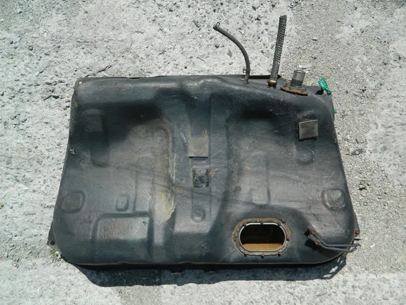 Бак топливный TOYOTA CALDINA ST190 (Контрактный) 81531906