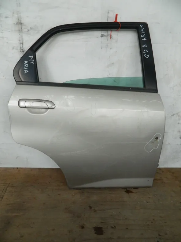 Дверь HONDA FIT ARIA GD8 Зад Прав (Контрактный) 72355704